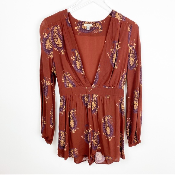 Ecote | Urban Outfitters Burgandy Floral Long Sleeved Romper - Picture 4 of 9